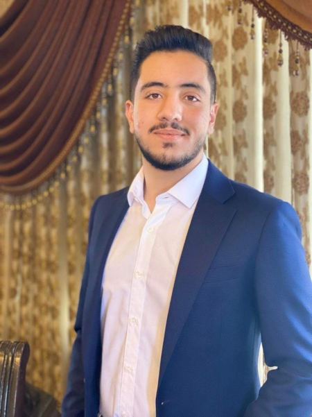 أحمد فيصل طلال جرار - ٩٦.٧ الأول على مدرسة السلط الثانوية 